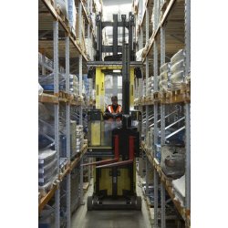 C1.0-1.5 chariot élévateur tridirectionnel - Hyster - 1000 à 1500 kg - mât quadriforme jusqu'à 17m