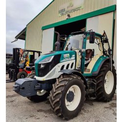 Tracteur moderne et pratique, caractérisé par des lignes arrondies et fuselées, puissance 110cv - arbos 5100