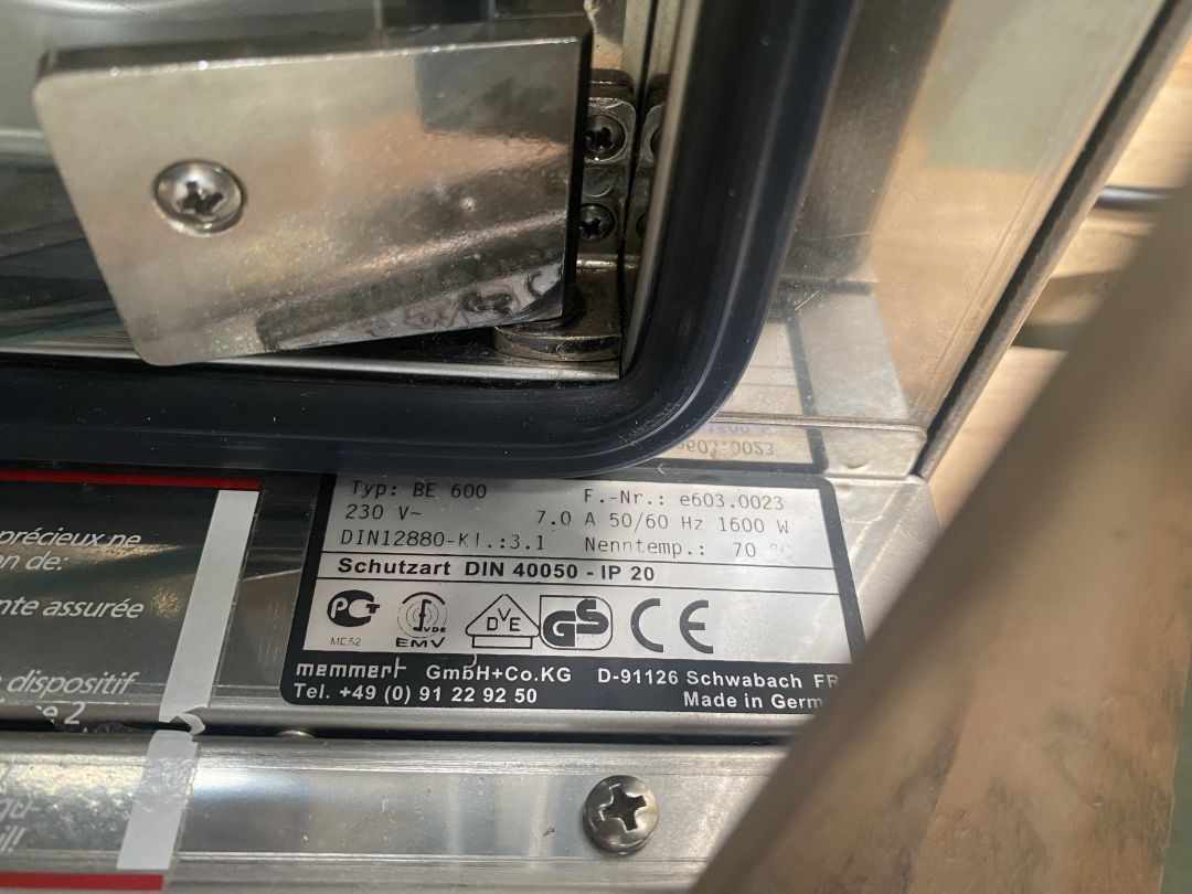 Incubateur de laboratoire pharmaceutique - Occasion - memmert_3