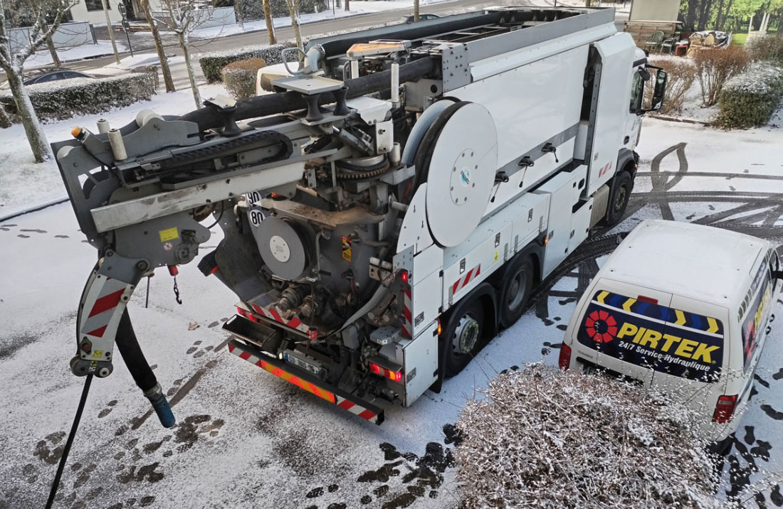 Service de réparation de flexibles hydrauliques sur site : Interventions rapides et professionnelles - PIRTEK_3