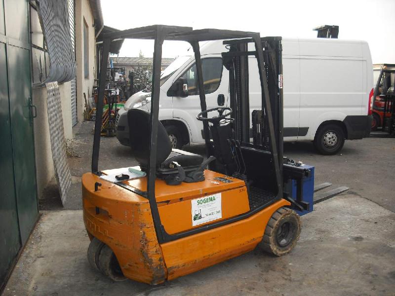 Chariot élévateur électrique d'occasion - modèles révisés et contrôlés