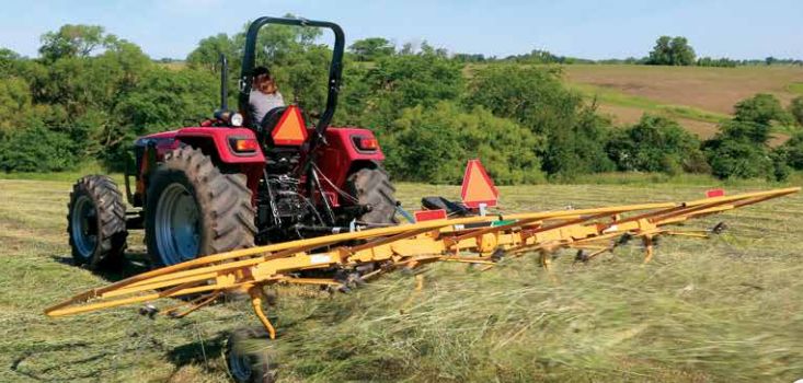 Faneuse TE330 Vermeer - Largeur de fanage 10,20 m - Facilité de transport et séchage rapide_3