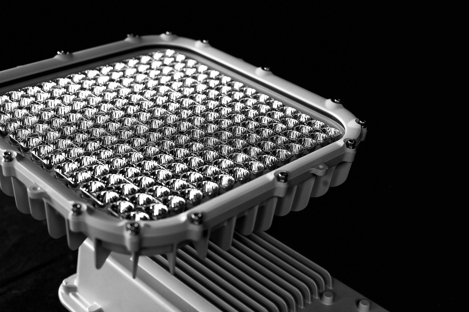 SUFA X | Projecteur pour grands espaces_3