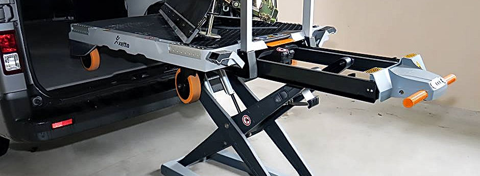 Table élévatrice électrique xetto  sur 4 roues : incontournable pour le chargement des véhicules utilitaires_3
