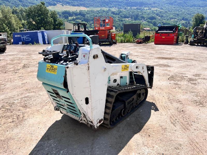 BOBCAT mt55 mini chargeuse skid a chenille_3