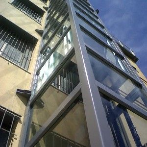 Ascenseur privatif extérieur conforme à la norme EN 841