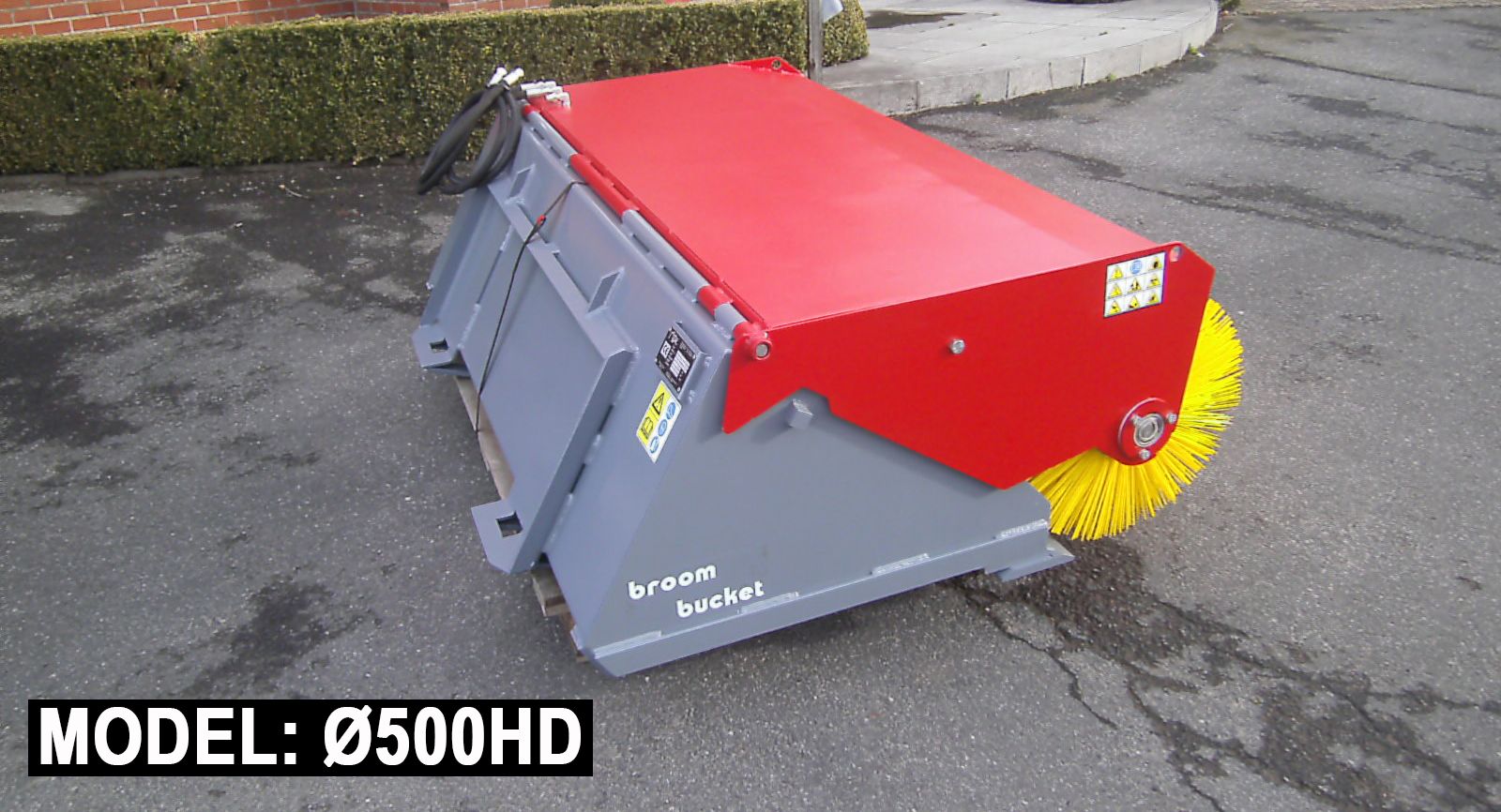 Balayeuse couvercle ouvert renforcée - Attec - moteur et système d'entraînement intégrés pour usage intensif_3