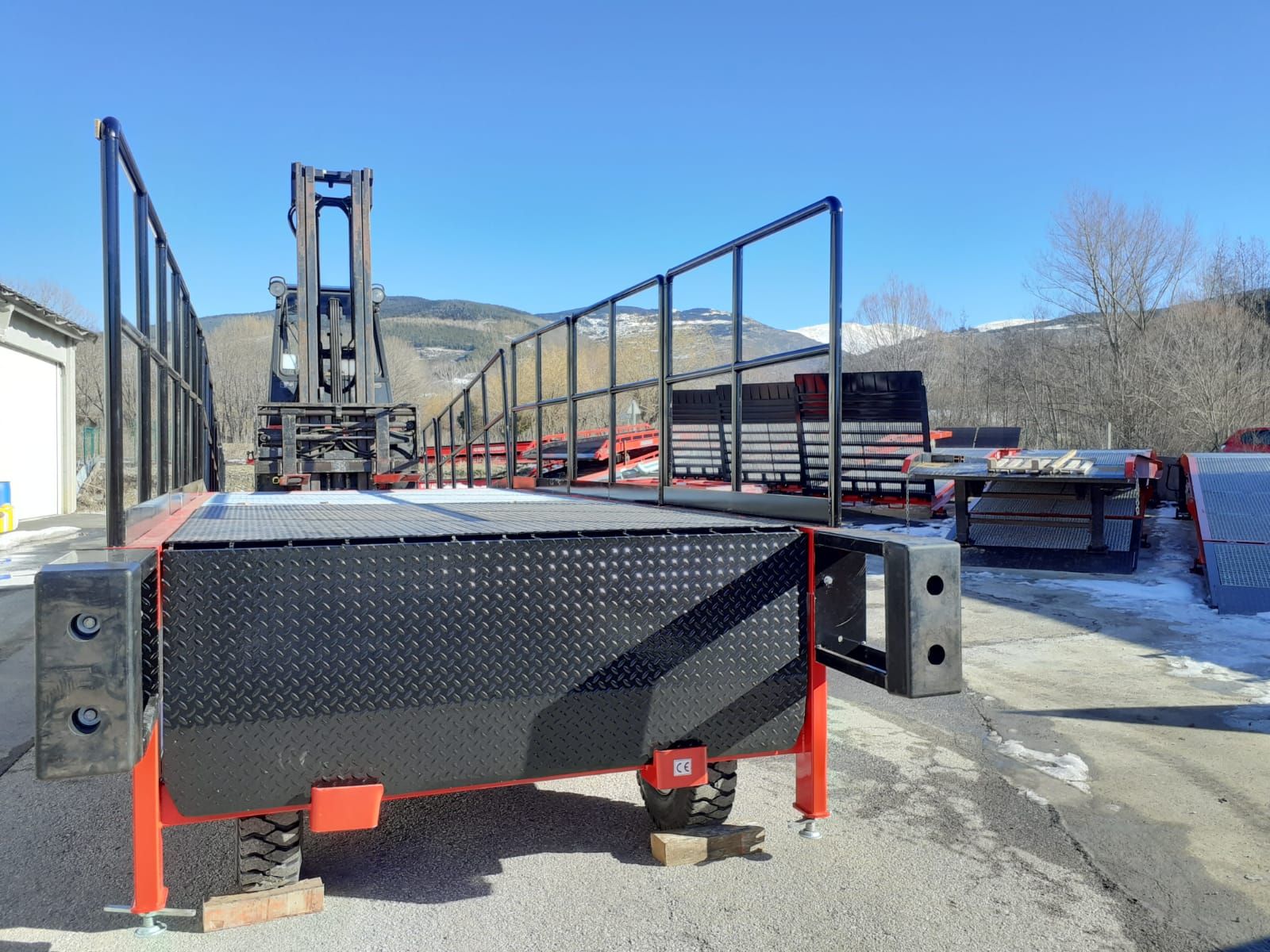 Rampe de quai mobile AZ RAMP FORMATION 2020 - Spécialement conçue pour centres de formation cariste, CACES RECO R.489 et ED6059_3