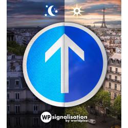 Panneau d'obligation B21B - Direction obligatoire à la prochaine intersection : tout droit - WP Signalisation_3
