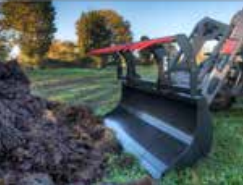 Benne de grande capacité avec absence de renforts intérieurs