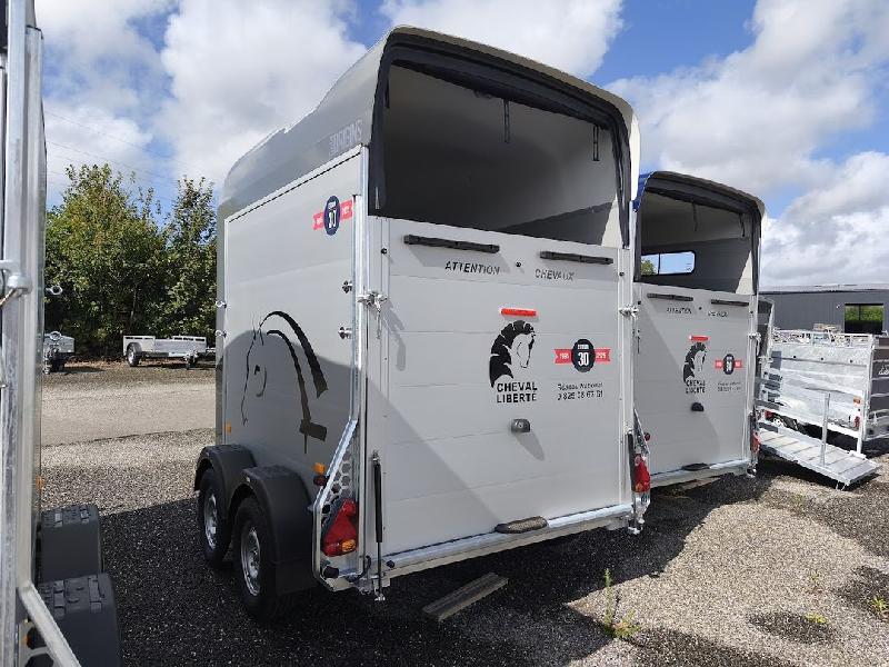 Van à chevaux 2 places - Cheval Liberté Gold Origins - 2 essieux traditionnels - PTAC 1100 à 2000 kg - Référence Maxi 3_3