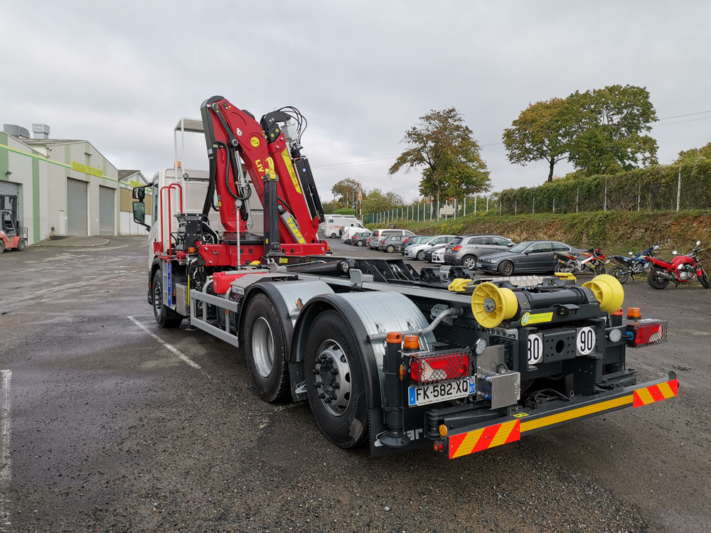 Bras amovible pour camion de collecte des déchets - capacité 2T à 26T - système multi-caissons - HPC_3