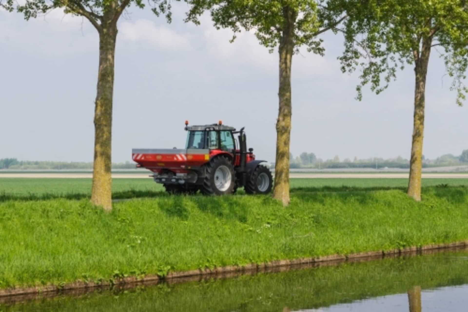 Distributeur d'engrais Rotaflow RO-XL - Vicon - 1500 à 3900 L - Largeur d'épandage jusqu'à 54 m_3