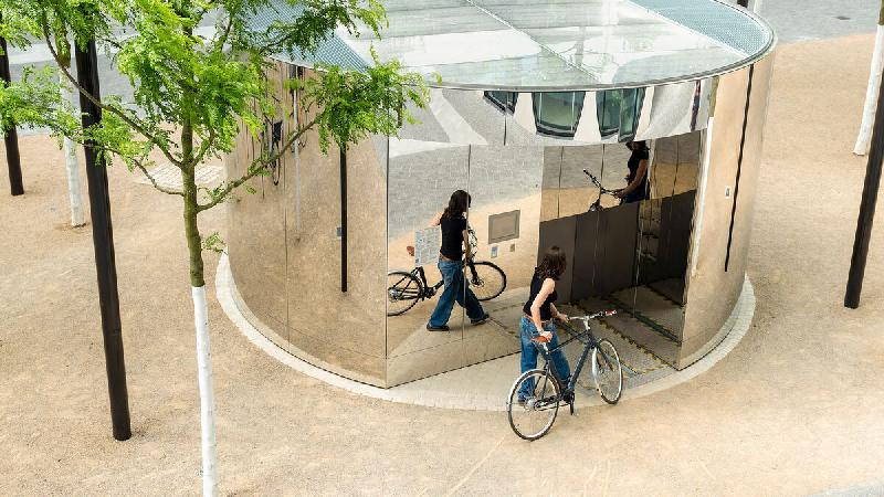 Parking vélo automatisé sécurisé avec accès RFID à faible encombrement pour vélos - Jusqu'à 120 vélos - Version tour - Wöhr BIKESAFE_3