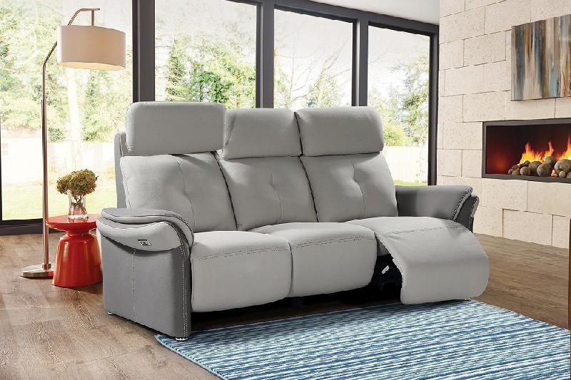 Canapé relax avec têtières électriques et commande sous accoudoir