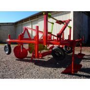Butteuse dérouleuse à disques - Sicam - attelage par chapes, largeur de film 1,60 m maxi, capacité butte 0,50 à 1 m_3