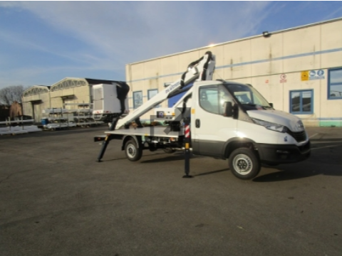 Scorpion 1490 sur iveco camion nacelle - oil & steel france - 14,2 m_3