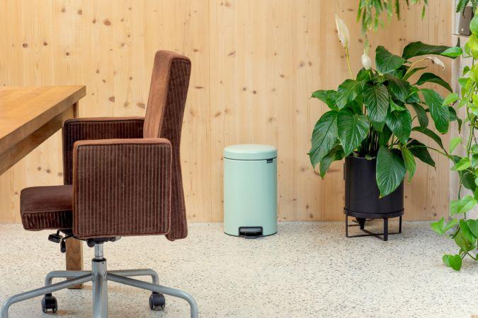 Poubelle à pédale newIcon -12 litres - Jade Green - Design intemporel et pratique_3