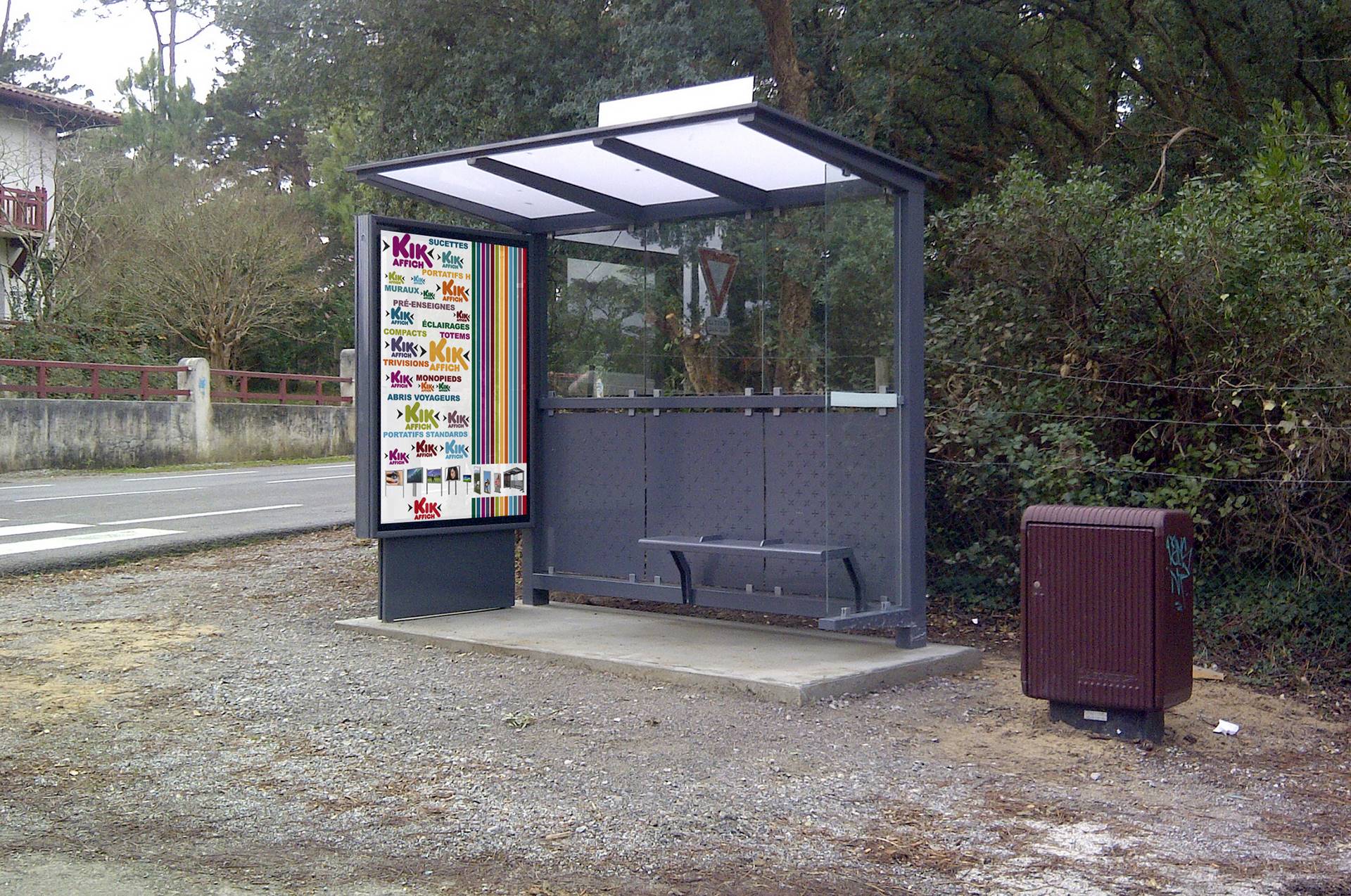 Abris voyageurs - Kikaffich - Supports d’affichage et mobilier urbain sur mesure_3