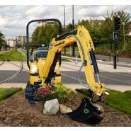 Engin de chantier compact avec largeur hors tout de 830-1 000 mm