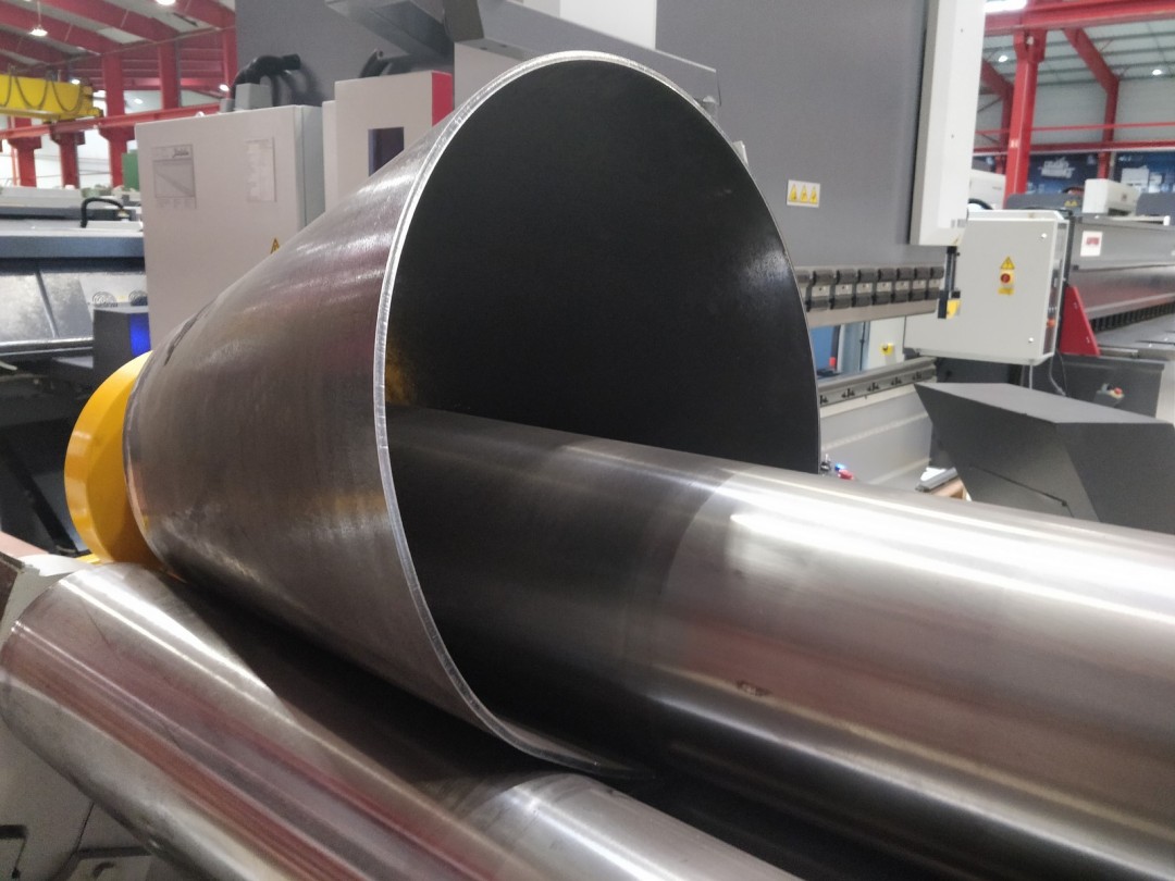 Rouleuse motorisée version R4-L - pupitre de commande ADFORM - tôles de 1050 à 3050 mm_3