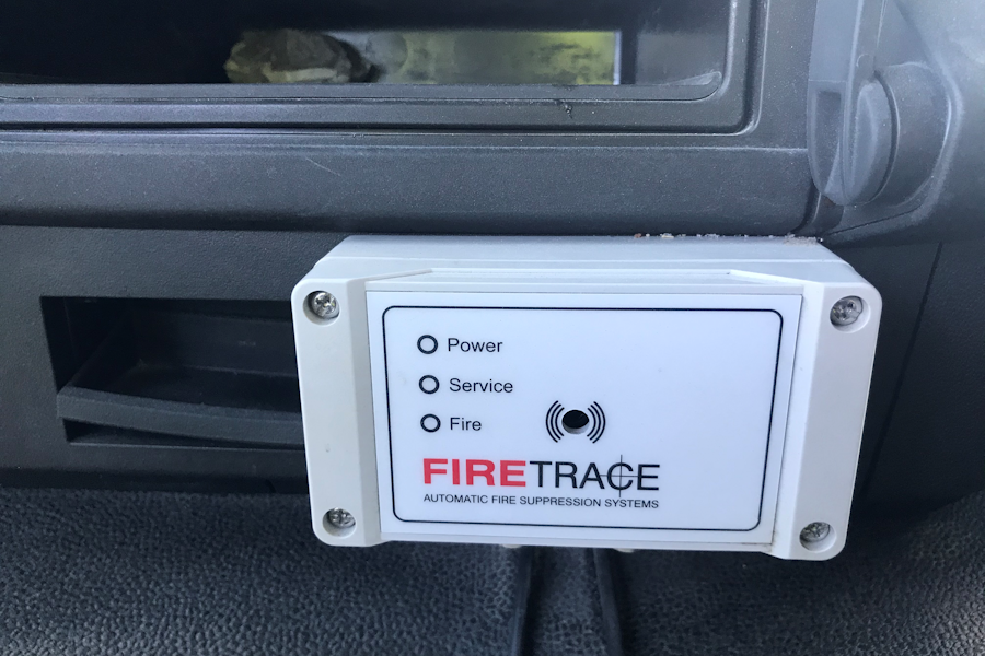 Extincteur automatique - installation rapide sur machines neuves ou d'occasion, avec options de maintenance_3