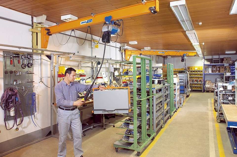 Système de levage avec direction électrique en option