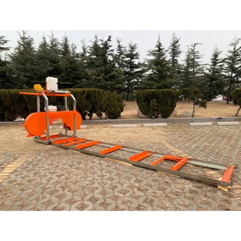 Scierie thermique 7 CV idéale pour transformer des grumes en planches