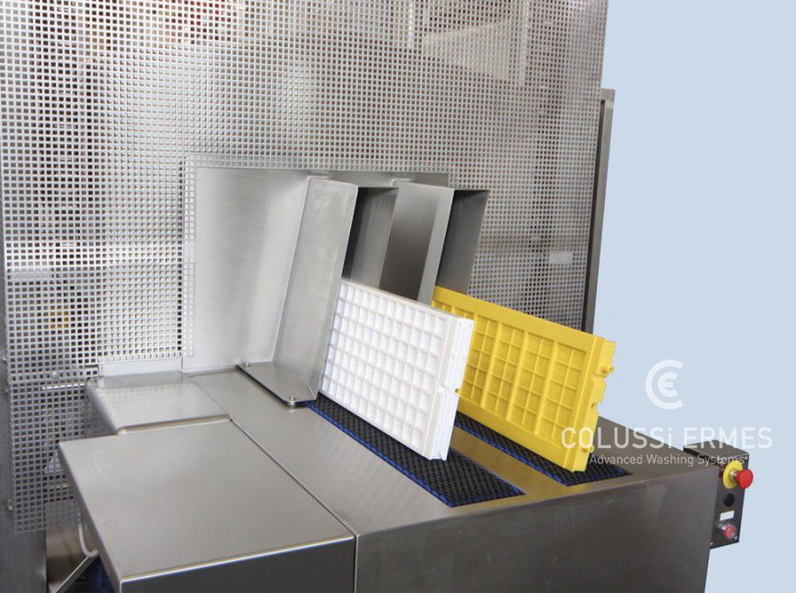 Installation automatique de lavage de moules à chocolat avec économie d'énergie