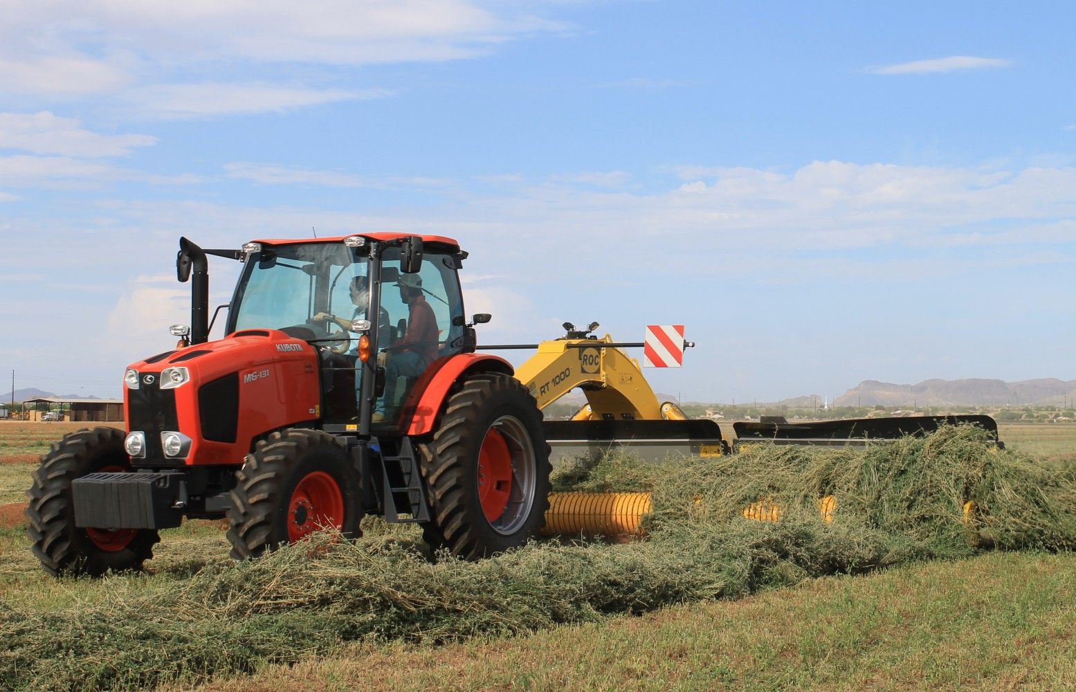 RT 1000 - Andaineur à tapis ROC SRL - Récolte efficace avec tracteur 100 HP pour andains jusqu'à 10 mètres_3