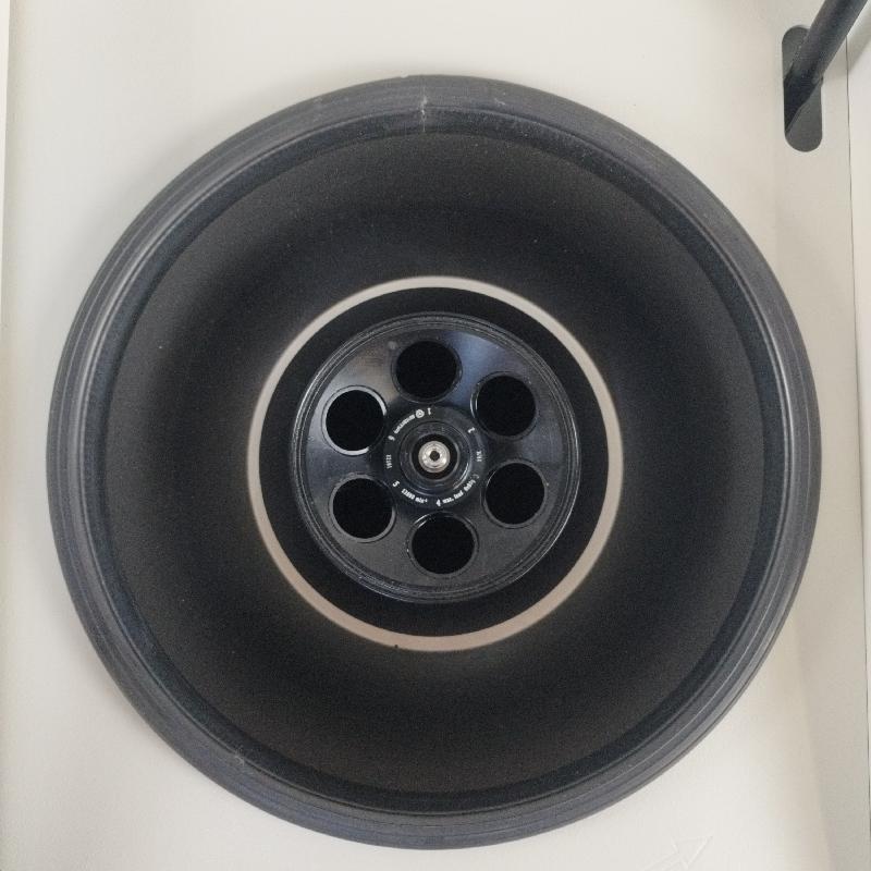 Centrifugeuse Sigma GmbH 2-16KHL_3