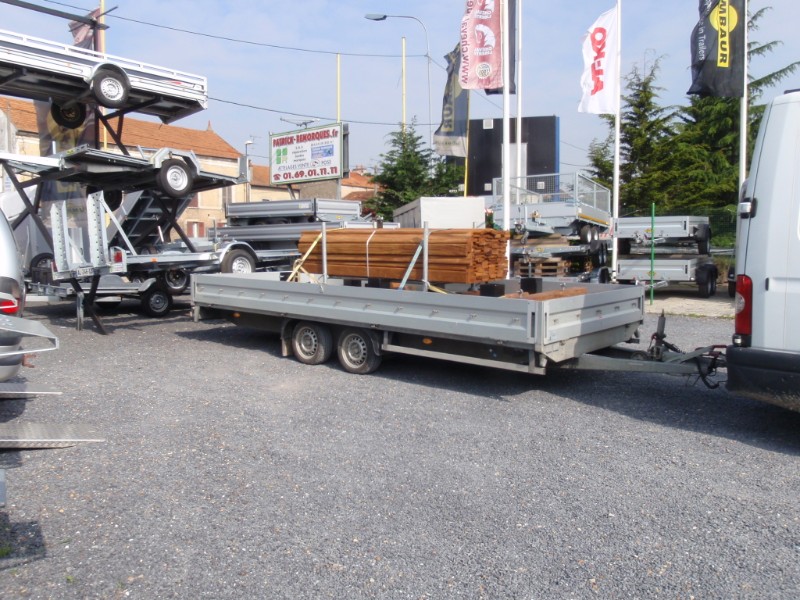 Remorque plateau 2 essieux Humbaur HT 355221 GR - roues dessous, ridelles alu, PTAC 3500 kg_3