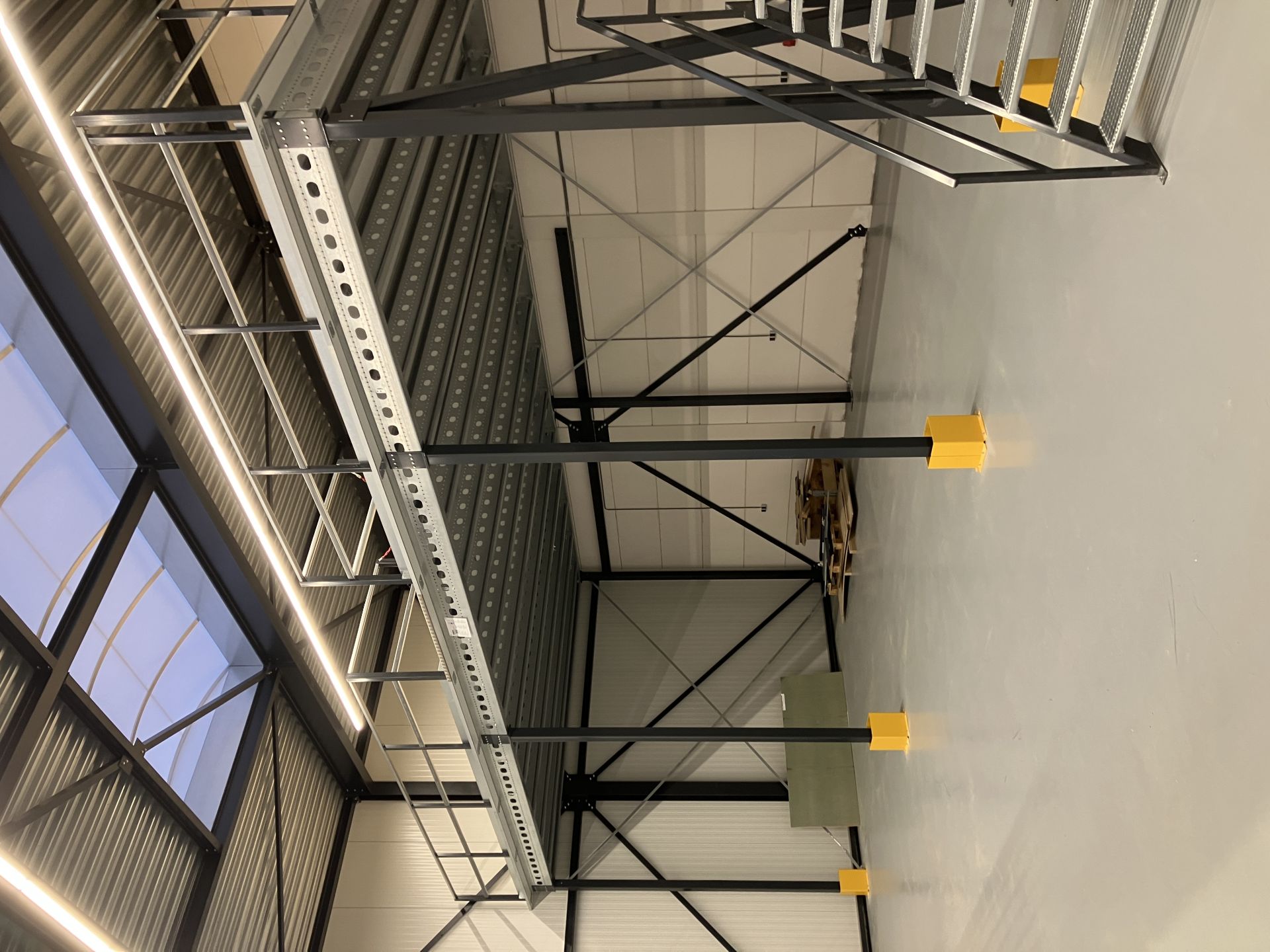 Mezzanine de stockage robuste et fiable - Modulaire, évolutive, facilement démontable et remontable - Disponible en neuf ou occasion_3