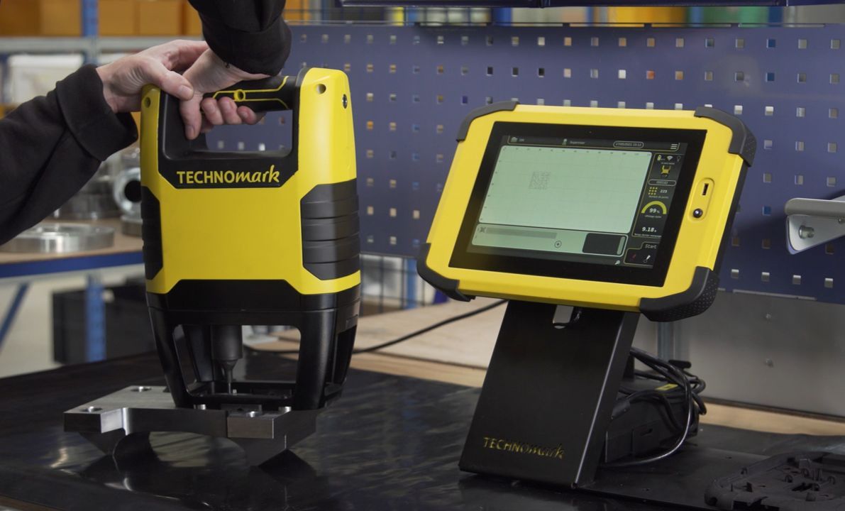 Système de marquage connecté avec grand écran tactile 10 pouces