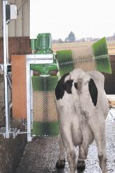 Brosse automatique pour vaches - montée sur parallélogramme - Agriest_3