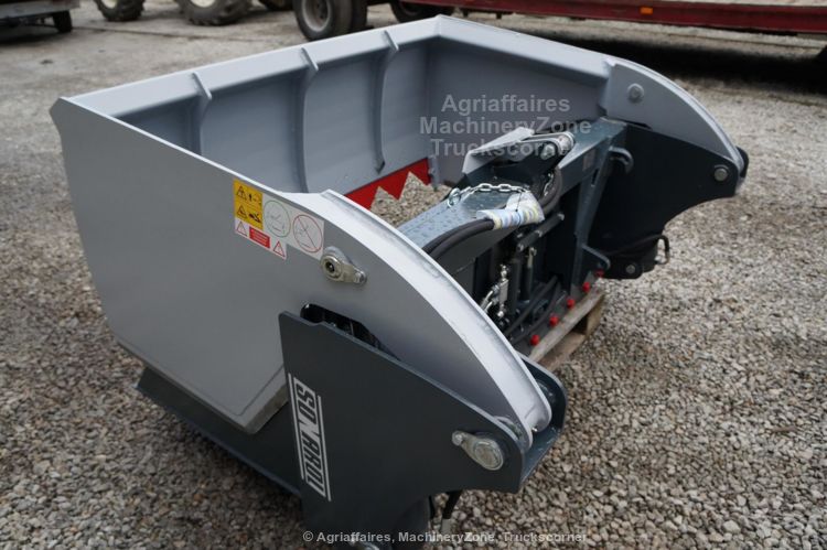 Godet désileur avec couteau d'ensilage, coupe-balles et godet universel - Sonarol WSNR1600_3