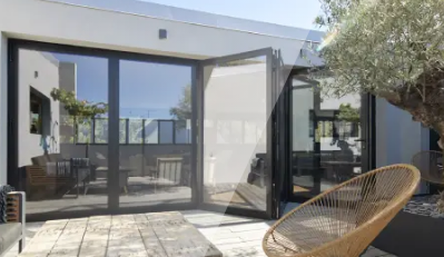 Porte repliable, ou porte accordéon sur mesure en aluminium - GRI Fabricant_3