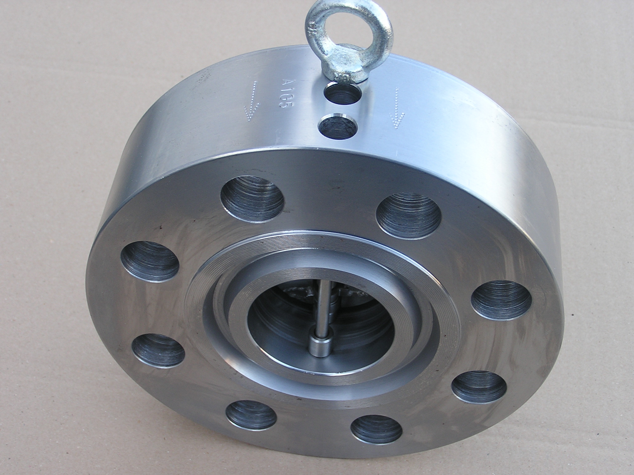 Clapet double battant avec étanchéité métal/métal suivant API 598