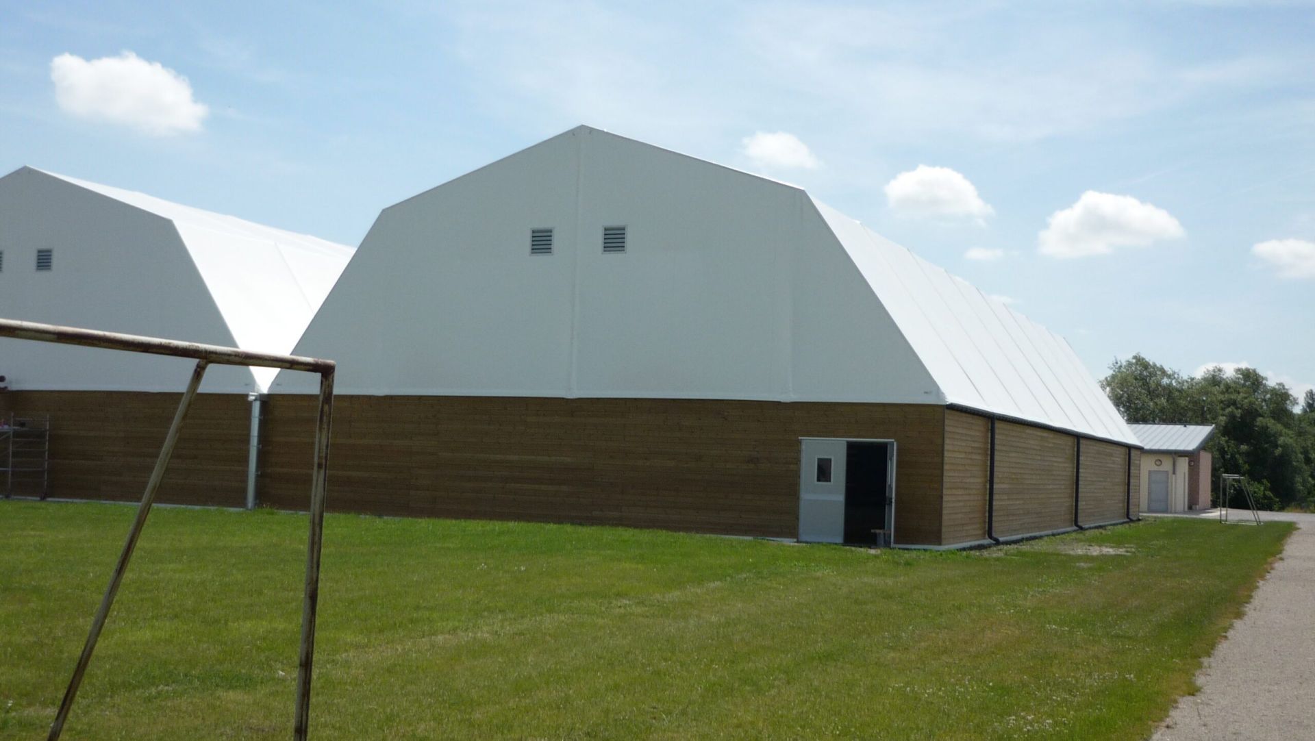 Construction modulaire - Couverture terrain de sport_3
