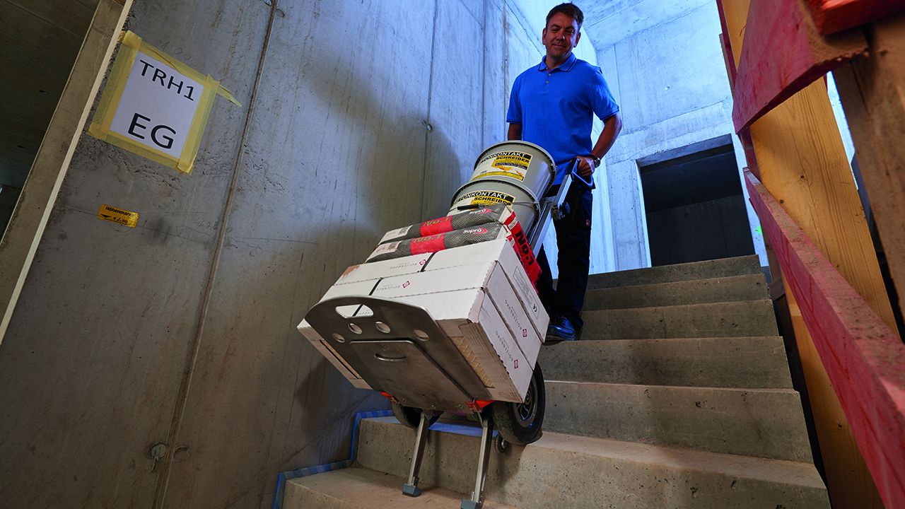 Diable électrique 160 kg pour mobilier de bureau - CARGOMASTER C160 - aluminium, monte escalier avec roues increvables_3