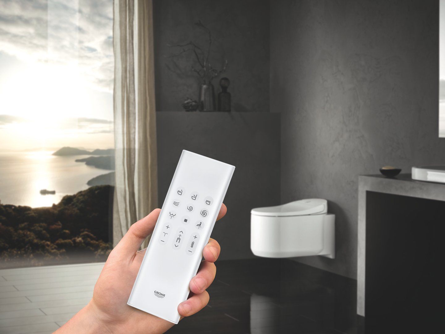 Toilette GROHE Sensia Arena avec technologie PlasmaCluster