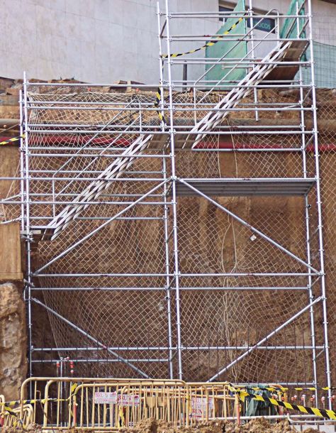 Échafaudage d’accès - Dacame France SAS - tubes d'acier Ø 48,3 x 3,2 mm - normes NF-EN 12810 et NF-EN 12811_3