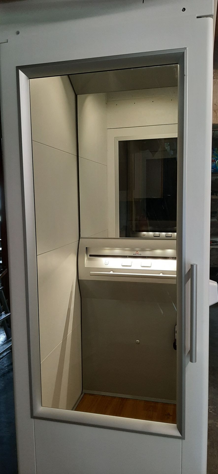 Miniascenseur / plateforme élévatrice aritco a4000_4