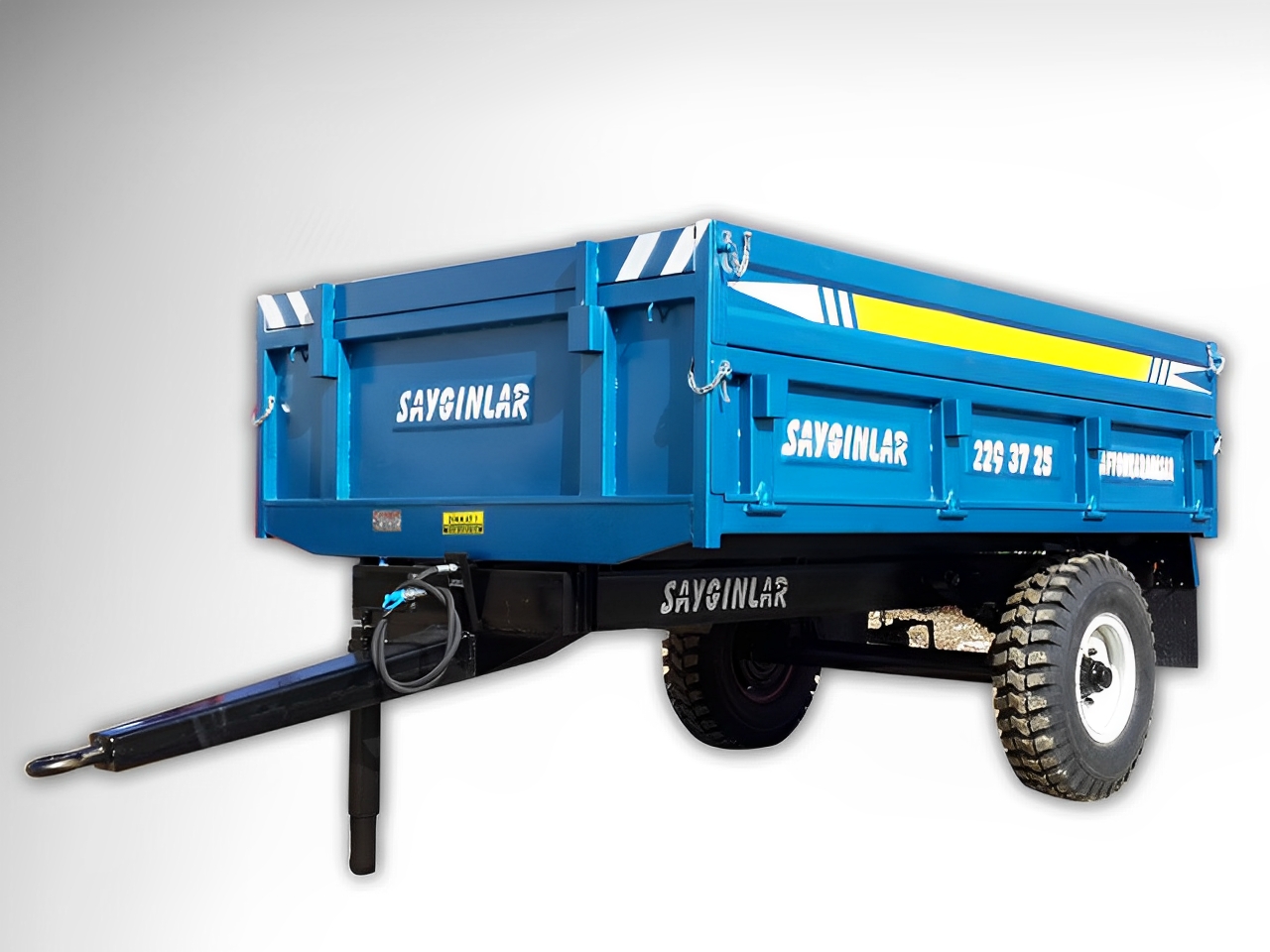 Remorque un essieu 4 tonnes pour ensilage et transport agricole