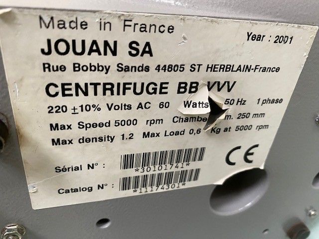 Centrifugeuse d'occasion pour laboratoire pharmaceutique jouan bb vvv - p2209-1885_3