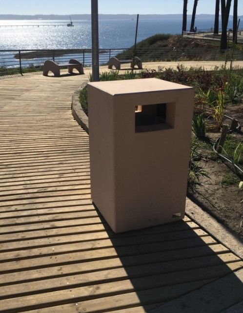 Versatil - poubelle publique en béton préfabriqué - Magourban - 65 L - finition écaillée et imperméabilisée_3