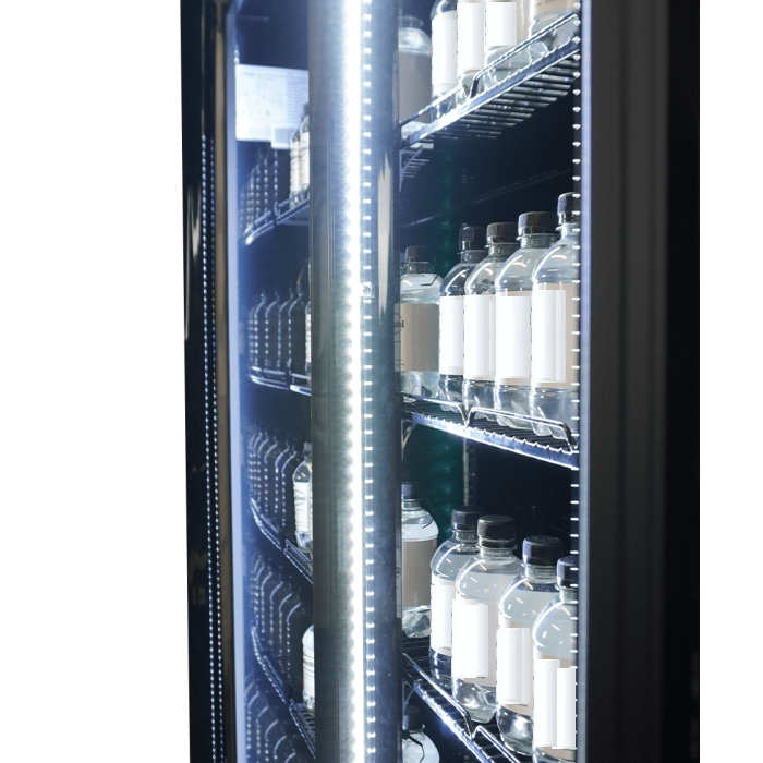 Vitrine réfrigérée murale 3 portes en noire intégral sur roulettes_3