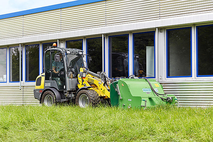 Chargeuse sur pneu wl28_3