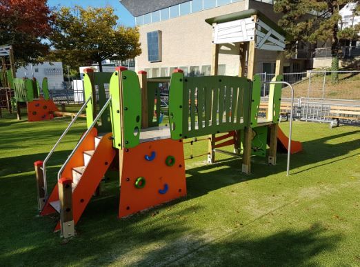 Jeu extérieur pour enfants de 2 à 8 ans avec toiture et 2 tours