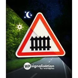 Panneau de danger A7 - Passage à niveau - WP Signalisation - Made in France et certifié NF et CE_3